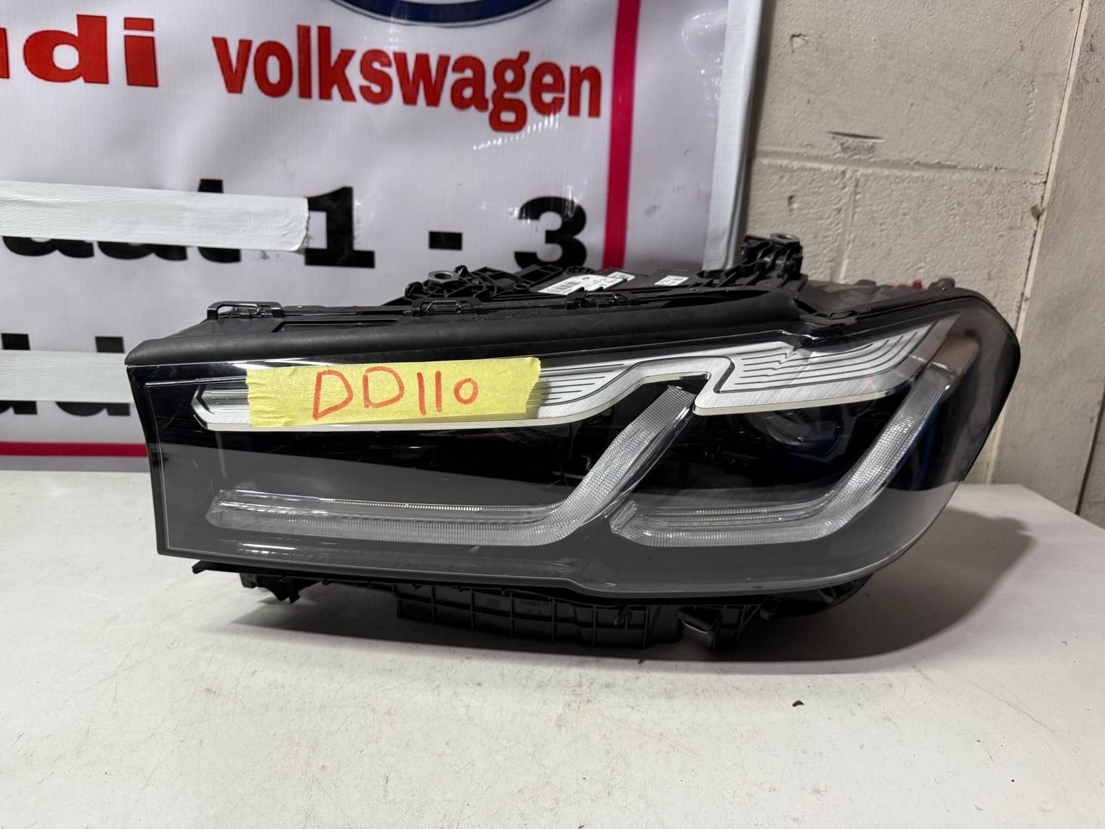 BMW 5 G30 G31 koplamp, Gebruikt, -, -, Ophalen of Verzenden