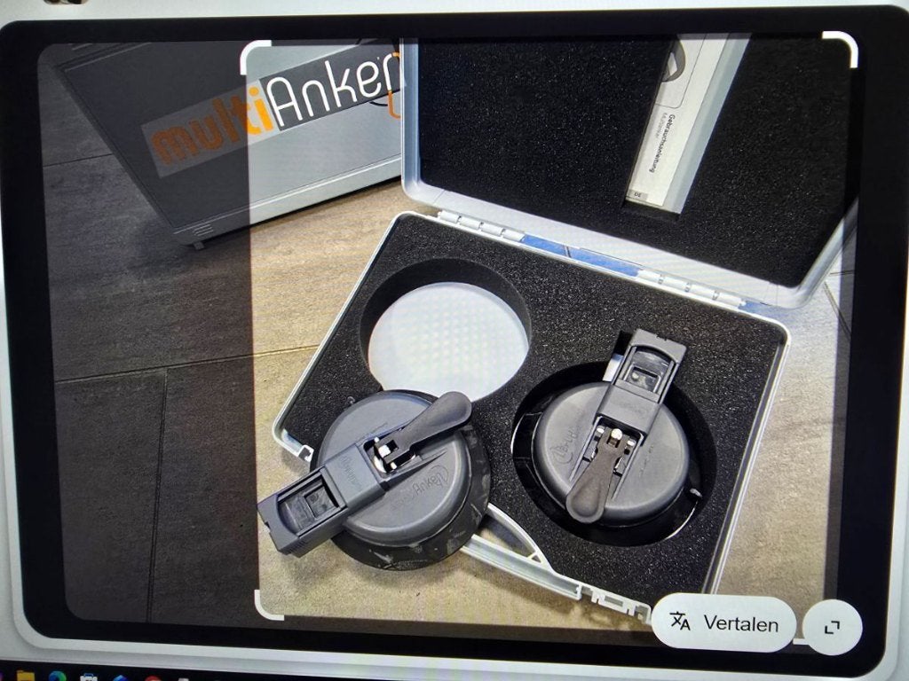 Ventouses Multi Anker pour fixation d'auvent + porte-linge, Caravanes & Camping, Enlèvement, Comme neuf