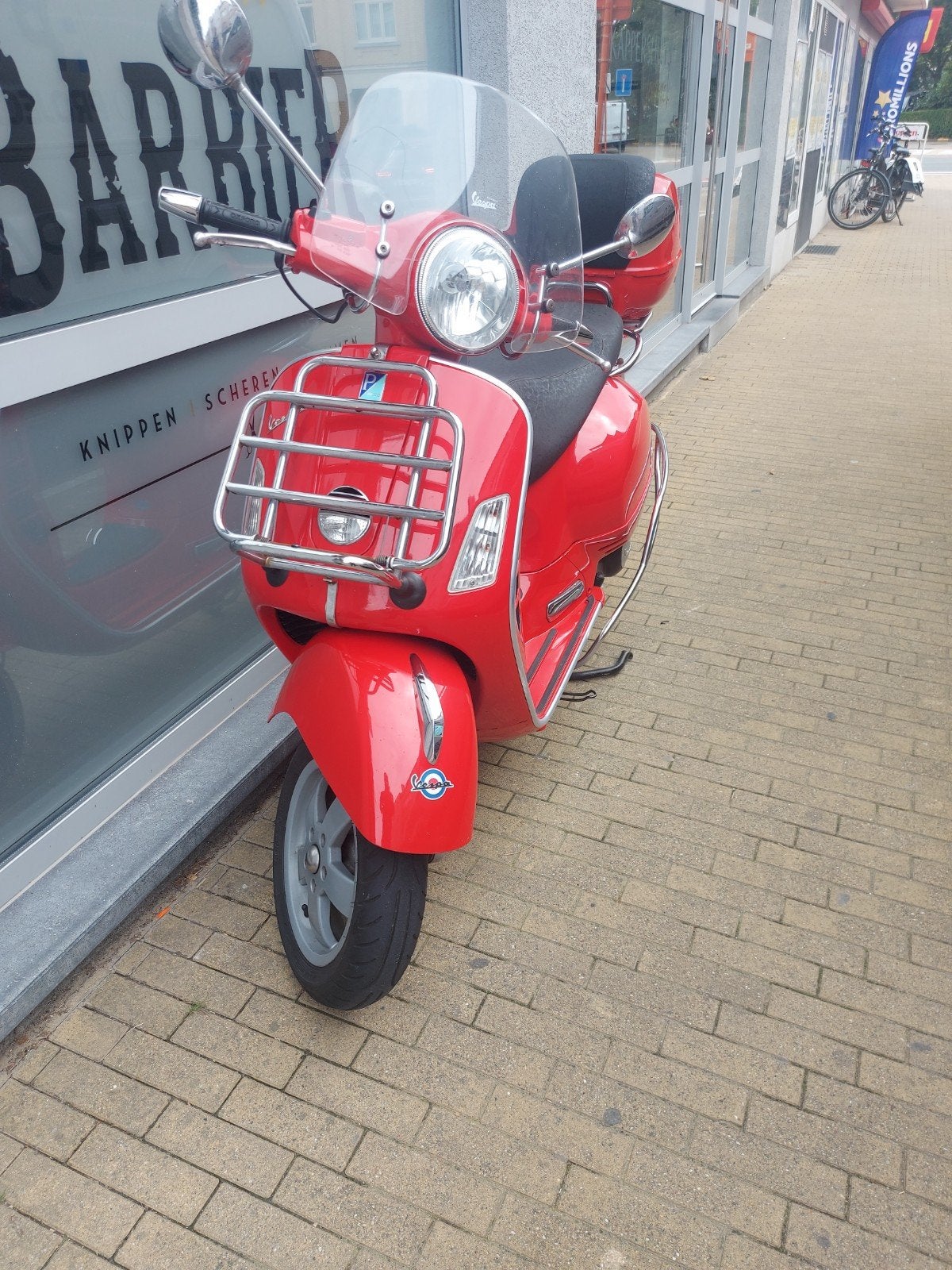 vespa gts 250cc 2006 28000km 3000 euro, Motos, Motos | Piaggio, Particulier