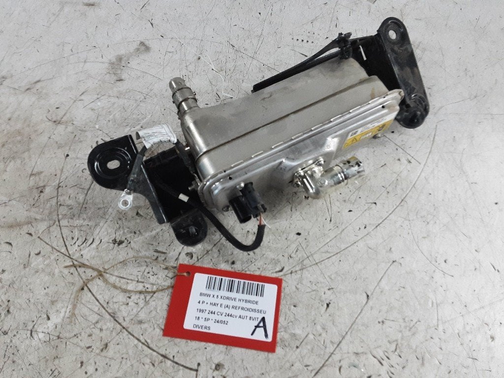 DIVERS DIVERS BMW X5 (F15) (01-2013/07-2018) (6827187), Autos : Pièces & Accessoires, Mevr. I. Hauben, Utilisé, BMW, Rue de l'Espoir 34 34
4030  GRIVEGNÉE, BE