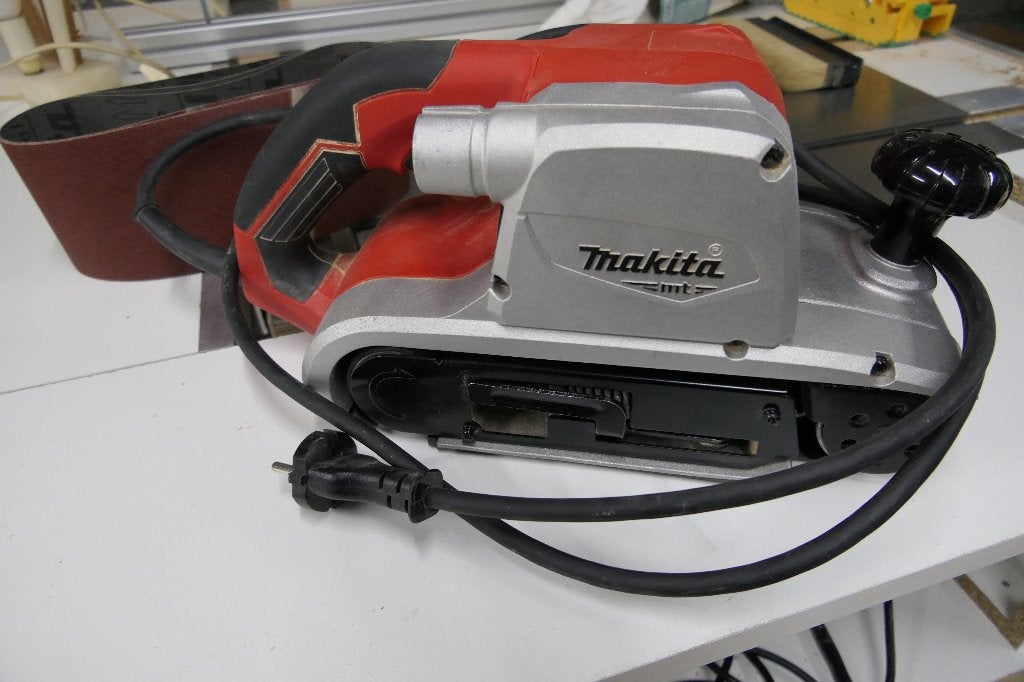 Bandschuurmachine Makita, Doe-het-zelf en Bouw, Ophalen, Gebruikt, Bandschuurmachine