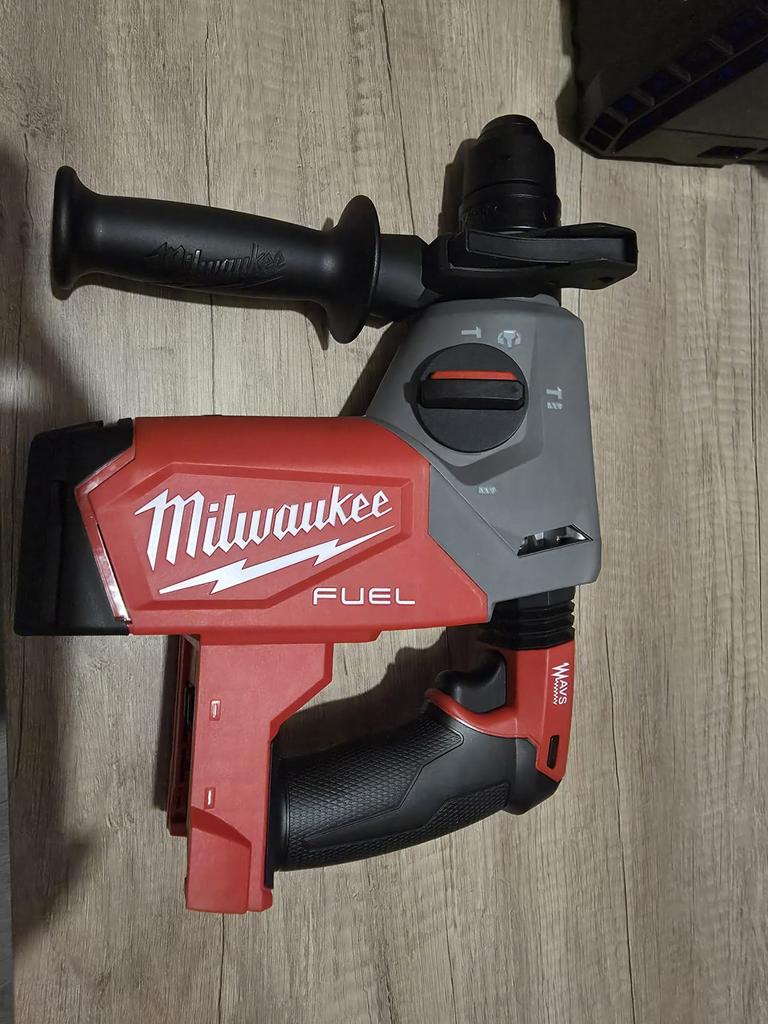 Milwaukee, Ophalen, Nieuw