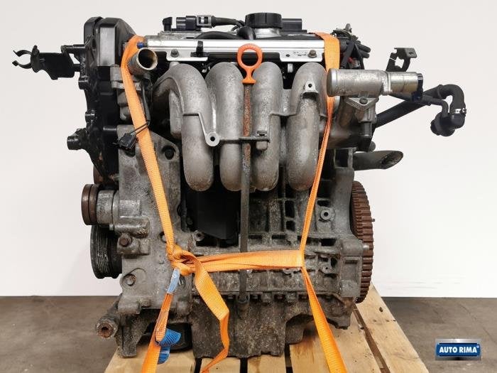 Motor van een Volvo V40, Gebruikt, -, -, Ophalen of Verzenden