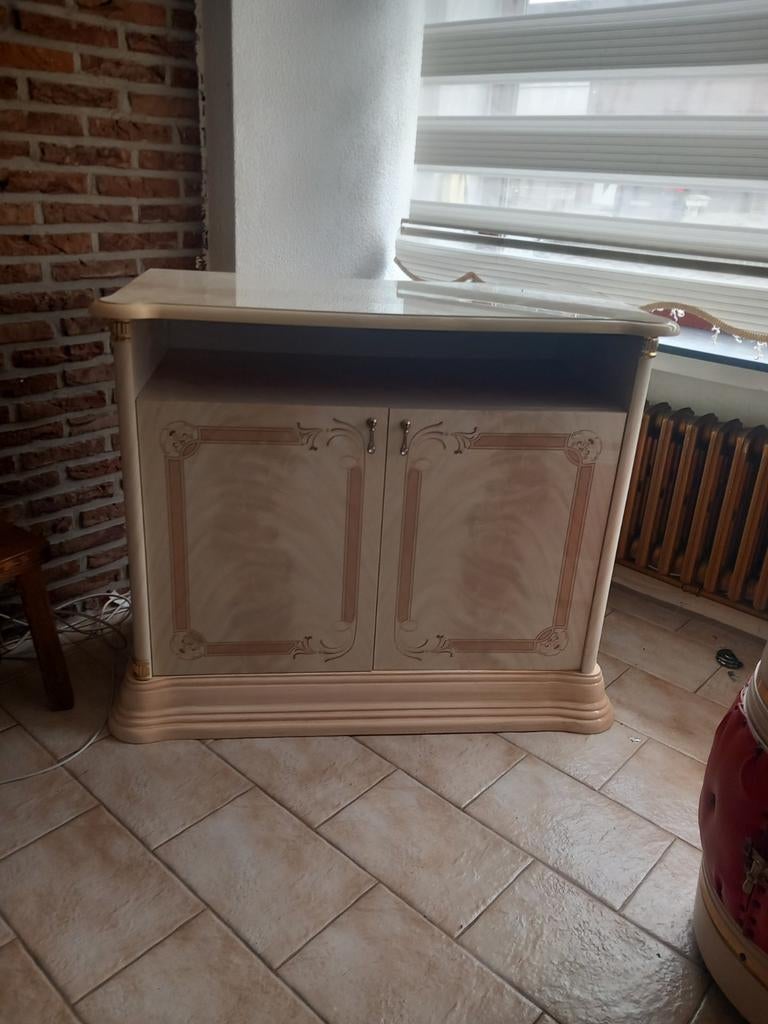 Tv meubel vintage, Enlèvement