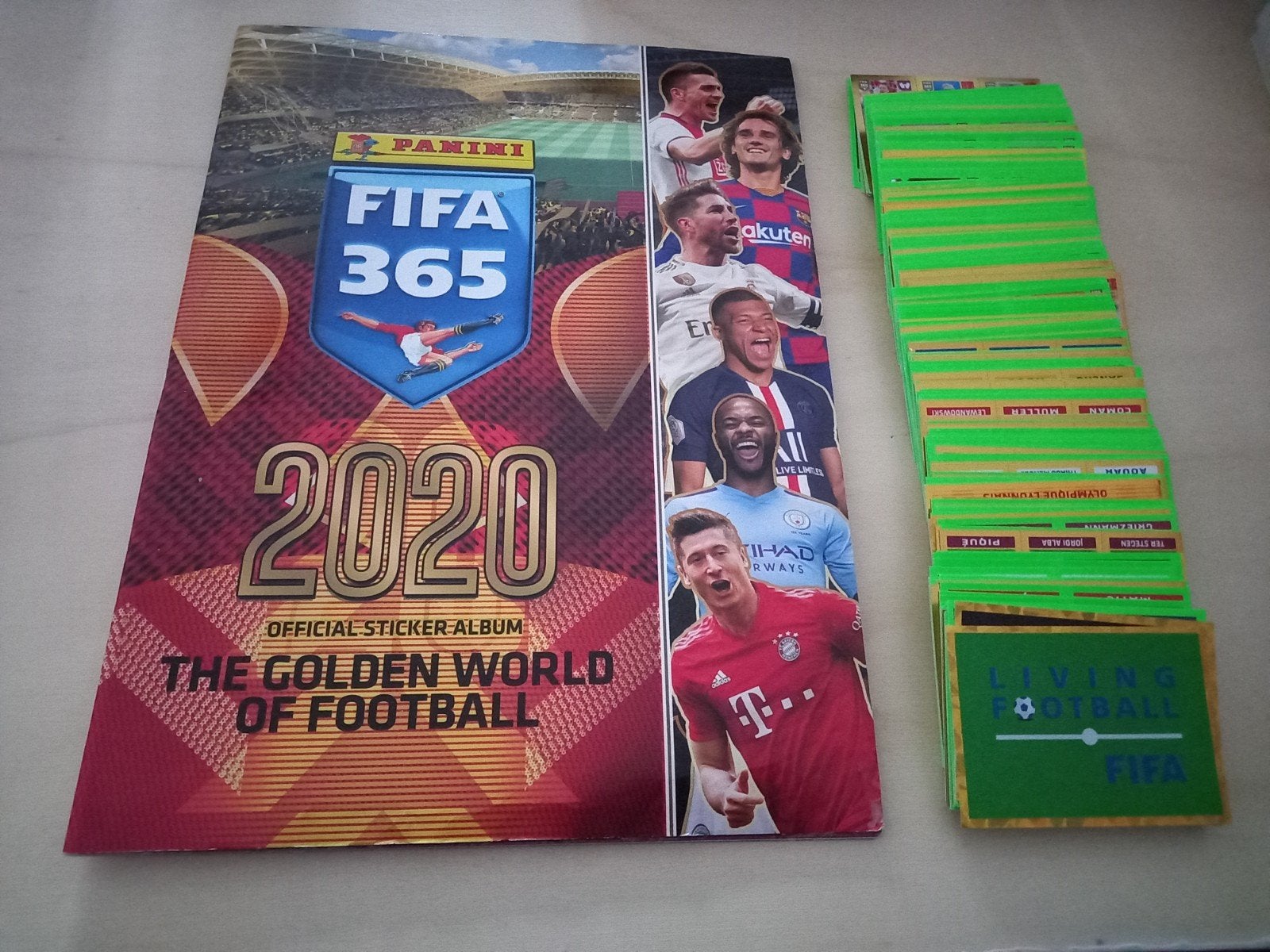 Autocollants Panini FIFA 365 (édition 2020), Enlèvement ou Envoi, Neuf, Autocollant