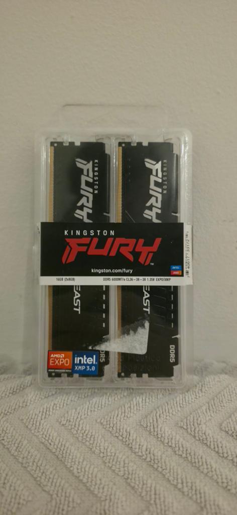 Kingston FURY 16GB DDR5-6000 CL36 Kit (2x8GB), Computers en Software, RAM geheugen, Ophalen of Verzenden, Zo goed als nieuw, Desktop
