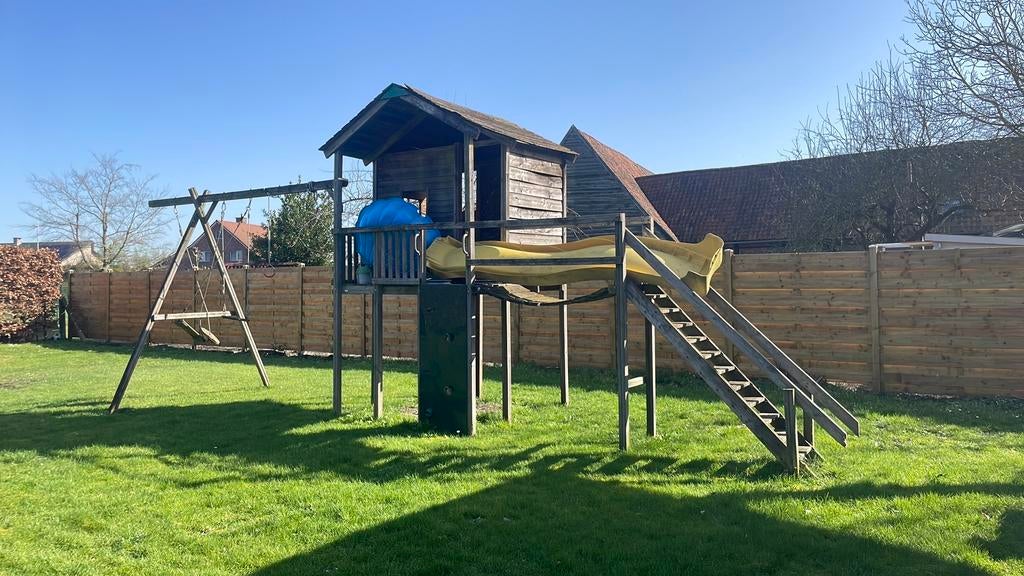 Gratis: Speelhuis en schommel, Enlèvement, Balançoire
