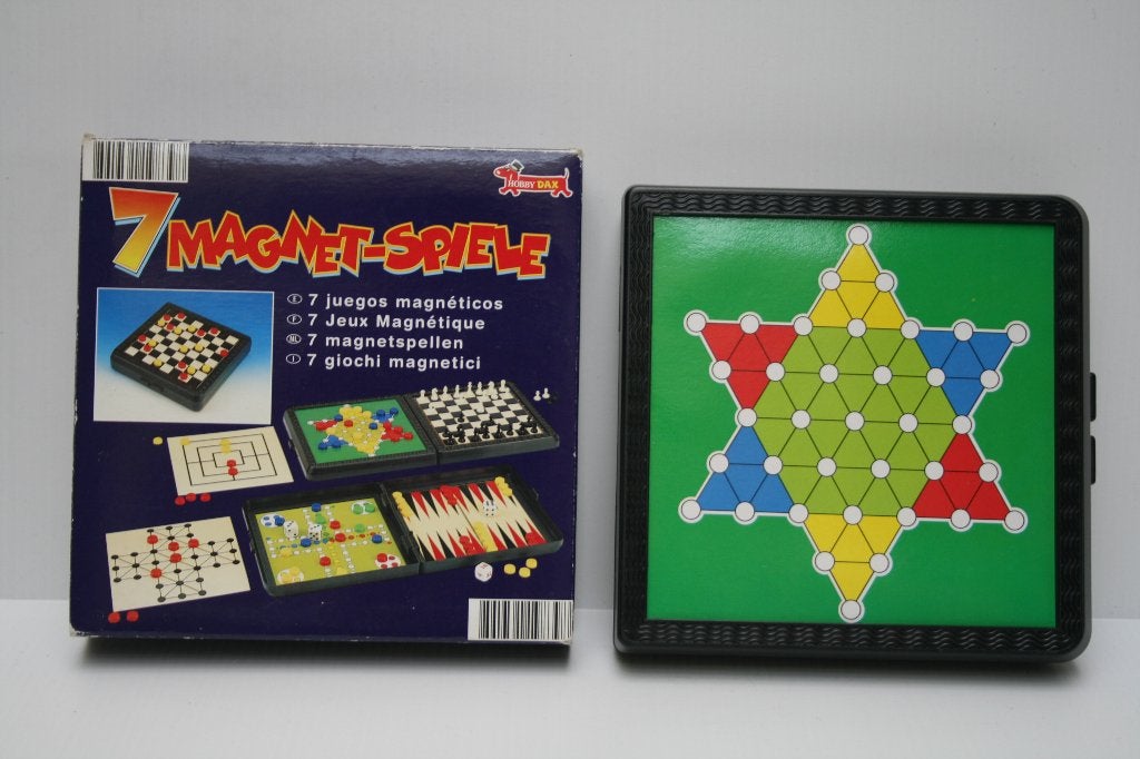 Klassieke spelletjes in reisversie met magneetjes, 1 ou 2 joueurs, Enlèvement ou Envoi, Utilisé