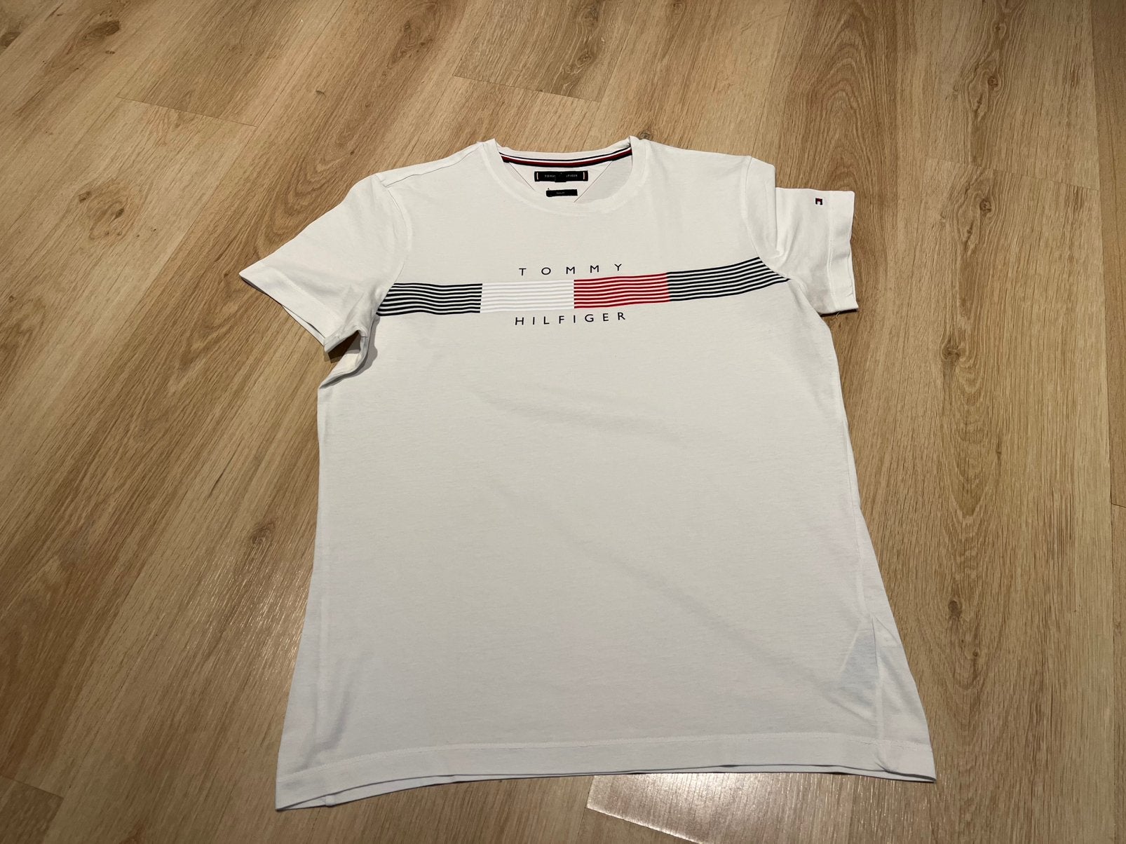 T-shirt Tommy Hilfiger maat M, Ophalen of Verzenden, Gedragen, Maat 48/50 (M), Wit