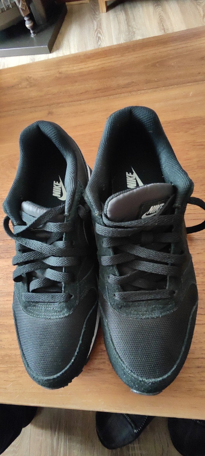 baskets Nike pour homme

Pointure 41

Très peu util, Enlèvement ou Envoi, Comme neuf