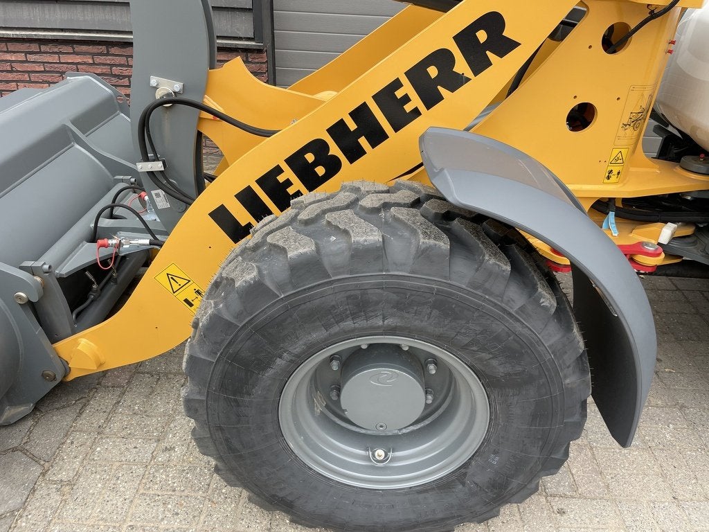 Liebherr L506 C compact shovel / kniklader NIEUW €775 LEAS, Liebherr‑W, Info.lbh@liebherr.com, Dr.-Hans‑Liebherr‑Straße 4
5500  Bischofshofen, AT