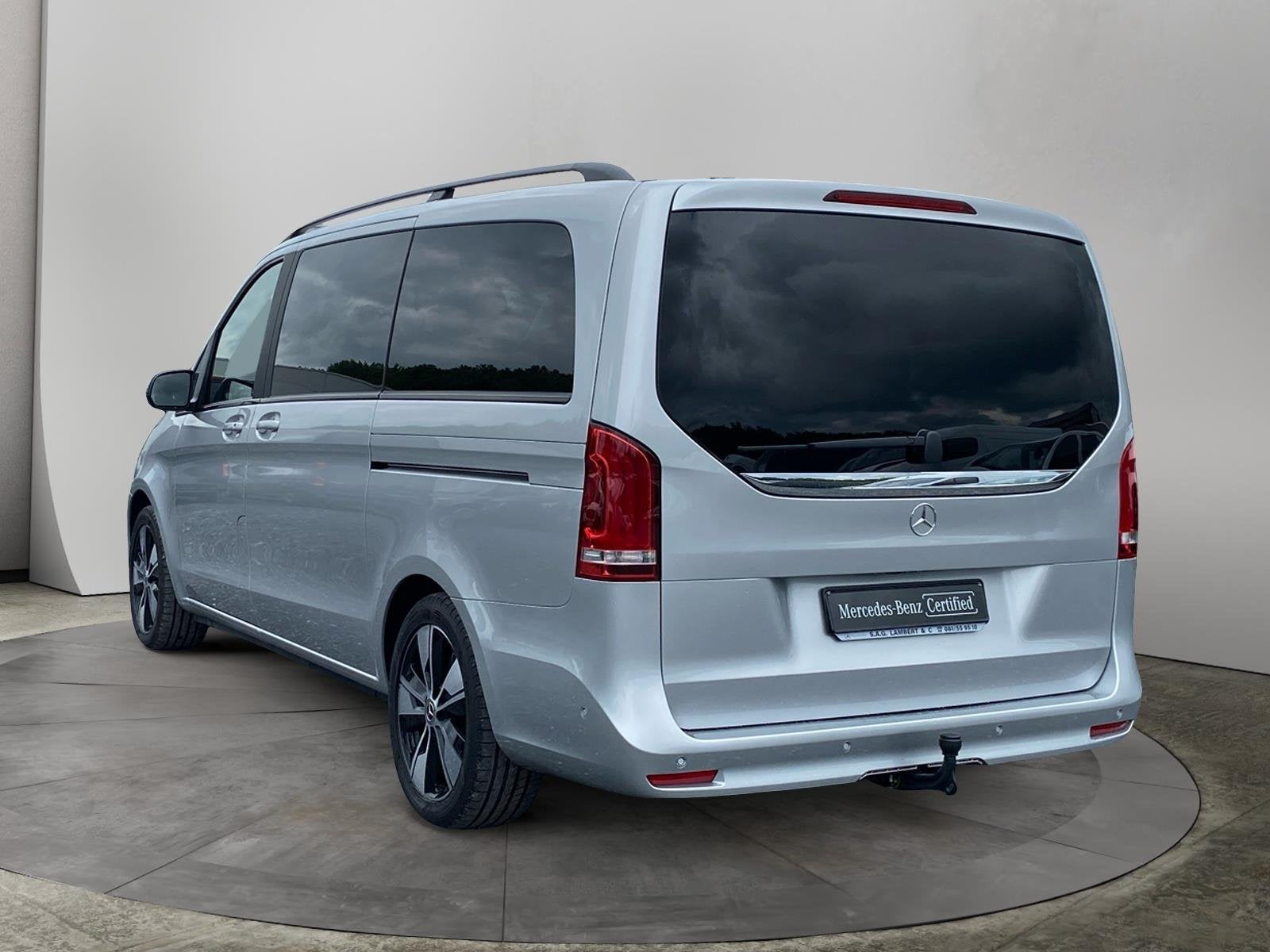 Mercedes-Benz V-klasse 220d Long Avantgarde, Auto's, Automaat, Dealer onderhouden, Gebruikt, 4 cilinders