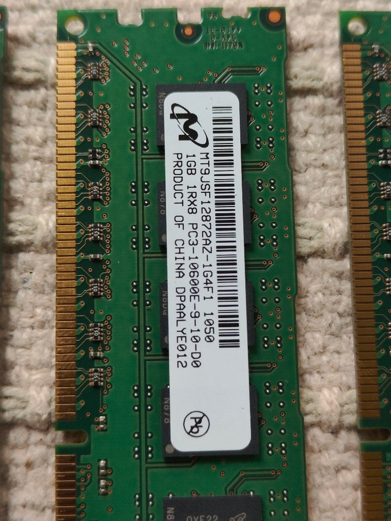Te koop: set van 6 stuks Micron 1GB DDR3 RAM geheugenmodules, Enlèvement ou Envoi, DDR3, 1 GB ou moins, Utilisé