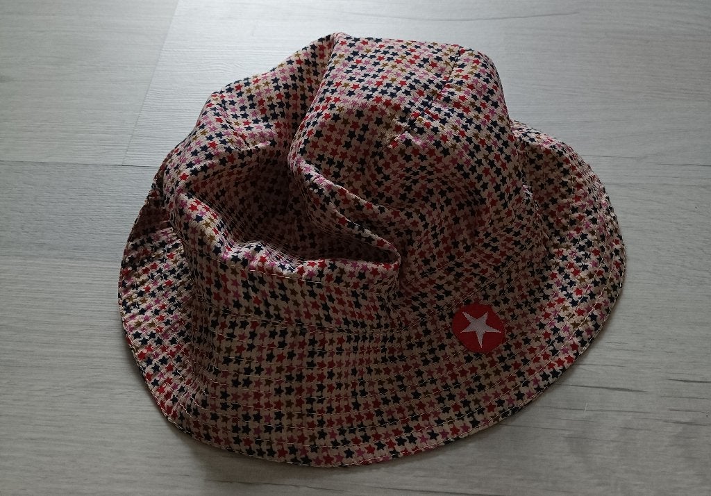 zomerhoedje KIK KID 4 tot 8 jaar, Enlèvement ou Envoi, Utilisé, Kik Kid, Bonnet