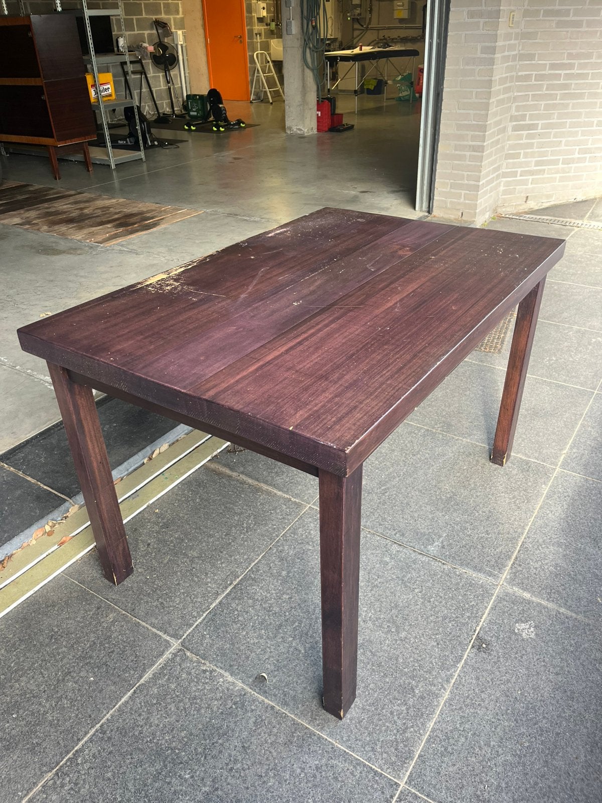 Eettafel in massief hout, Huis en Inrichting, Ophalen, Gebruikt, 100 tot 150 cm, 50 tot 100 cm