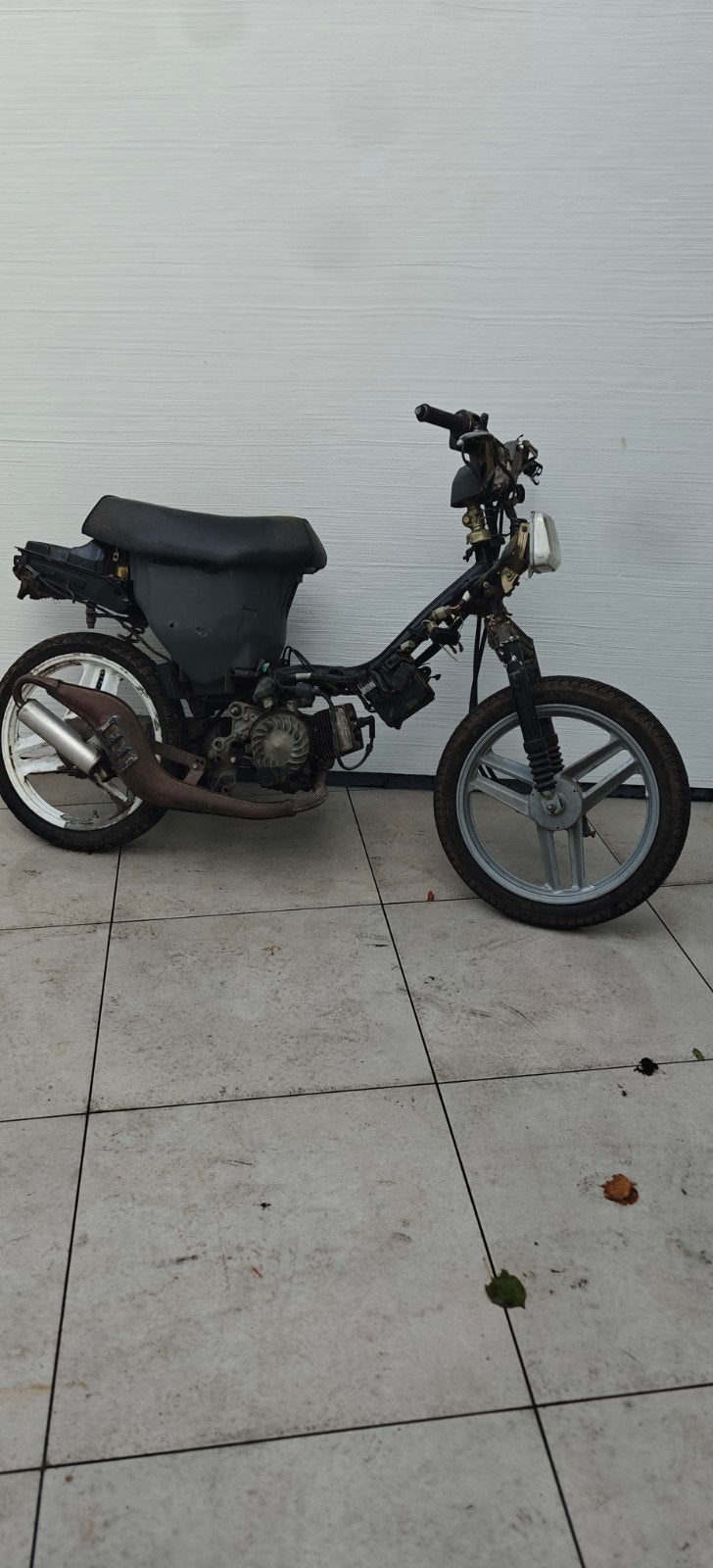 wallaroo. 65cc dr, pro 5 uitlaat., Vélos & Vélomoteurs, Enlèvement