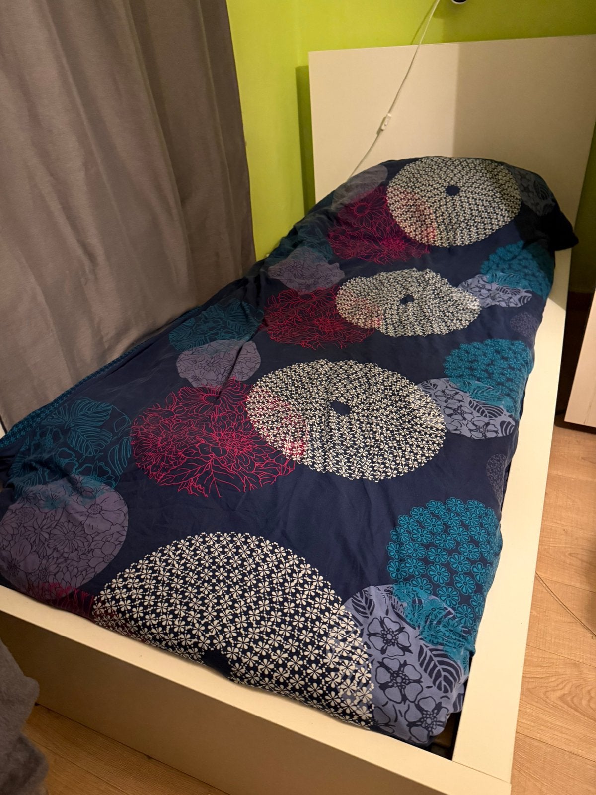 Lit IKEA MALM 90  200 cm avec sommier,   – Très bon état, Enlèvement, Utilisé, Une personne, Moderne