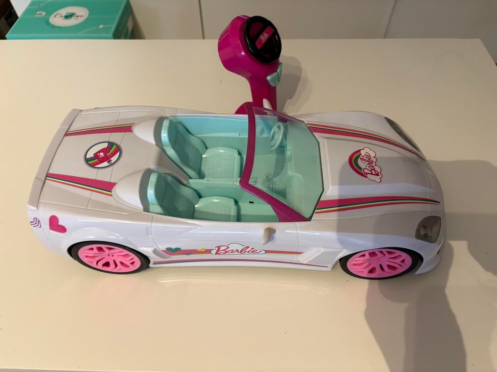 Dream car Barbie, Enfants & Bébés, Jouets | Poupées, Enlèvement, Comme neuf, Barbie