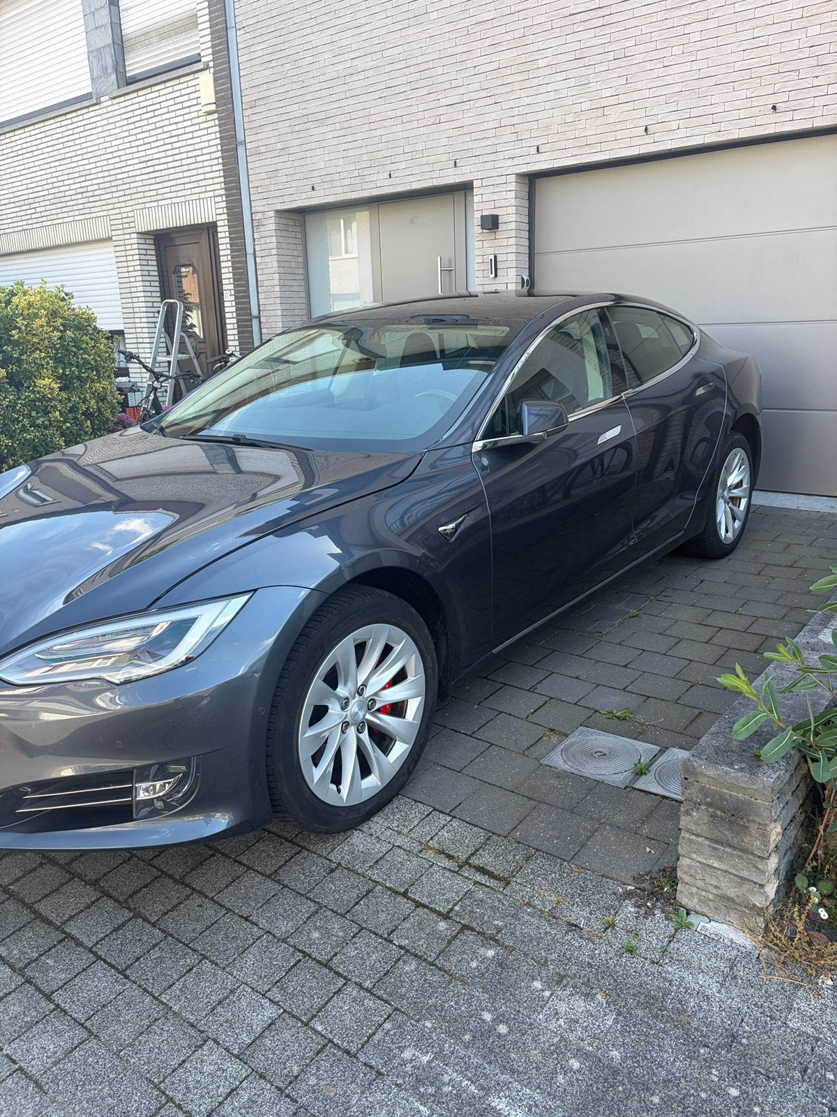 Tesla Model S75 - Recharge + Connectivité Premium gratuite, Cuir, Argent ou Gris, Achat, Euro 6