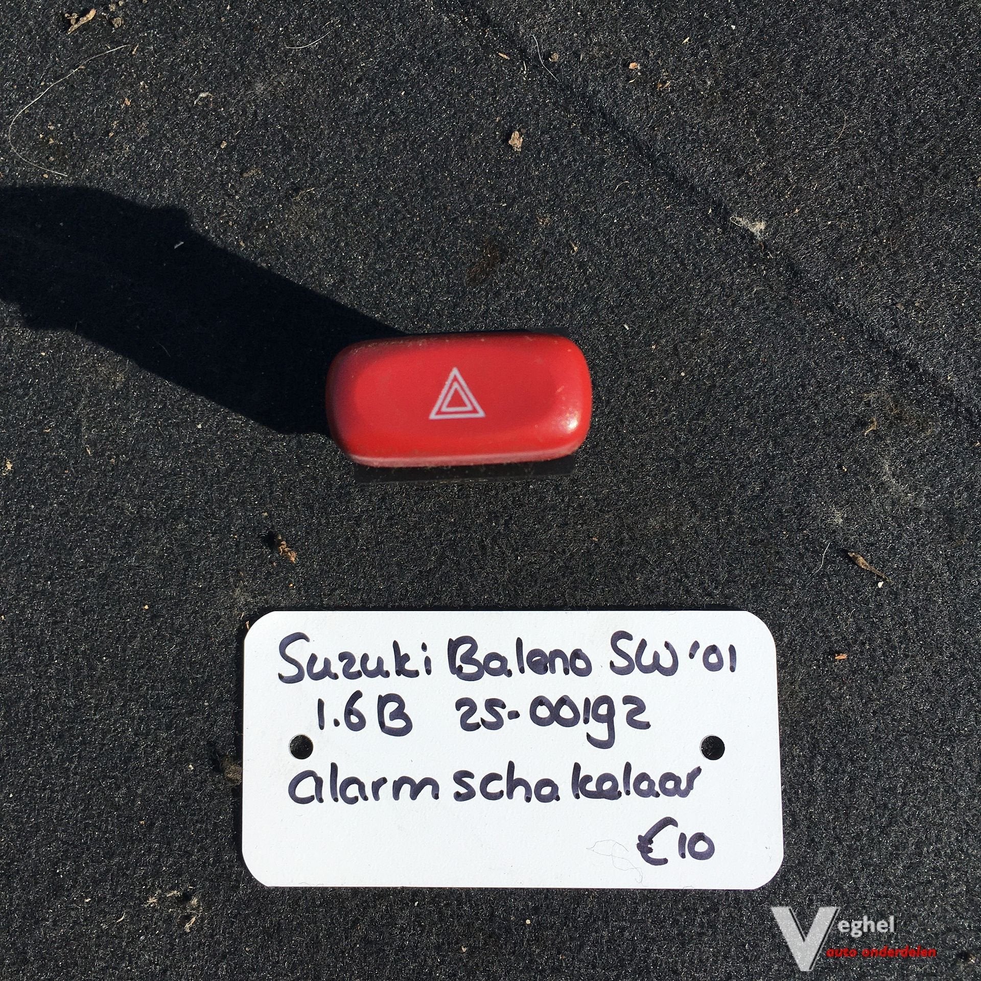 Suzuki Baleno Sw 1.6 Benzine 2001 2500192  Alarmlichtschakel, -, Utilisé, -, -