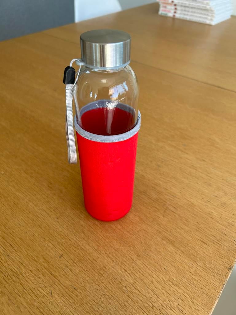 Glazen waterfles (nog nieuw), Sport en Fitness, Drinkbussen, Ophalen, Zo goed als nieuw