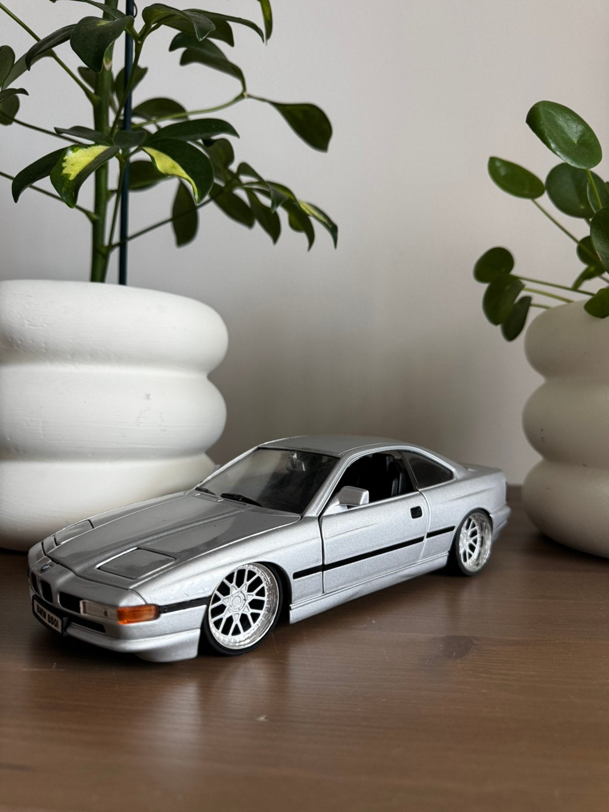 BMW 850i modelauto, Enlèvement ou Envoi, Comme neuf