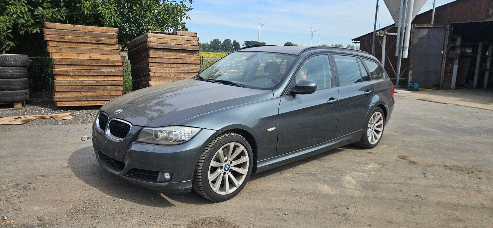 BMW 318D 2011 Automatique. La voiture ne démarre pas ! ! !, Entreprise, Diesel, Achat