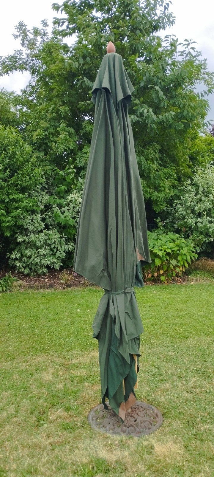 Parasol 4x3 armature bois ,toile tissu vert, Tuin en Terras, Parasols, Ophalen