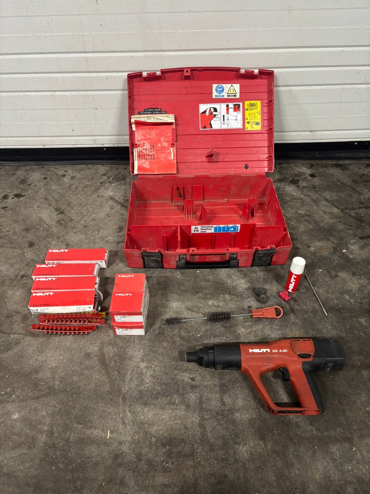 Pistolet à clous Hilti DXA40, Bricolage & Construction, Enlèvement ou Envoi, Comme neuf