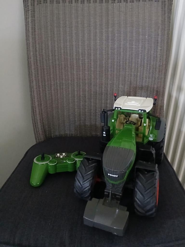 Fendt vario 1050 met afstandbediening, Ophalen, Afstandsbediening