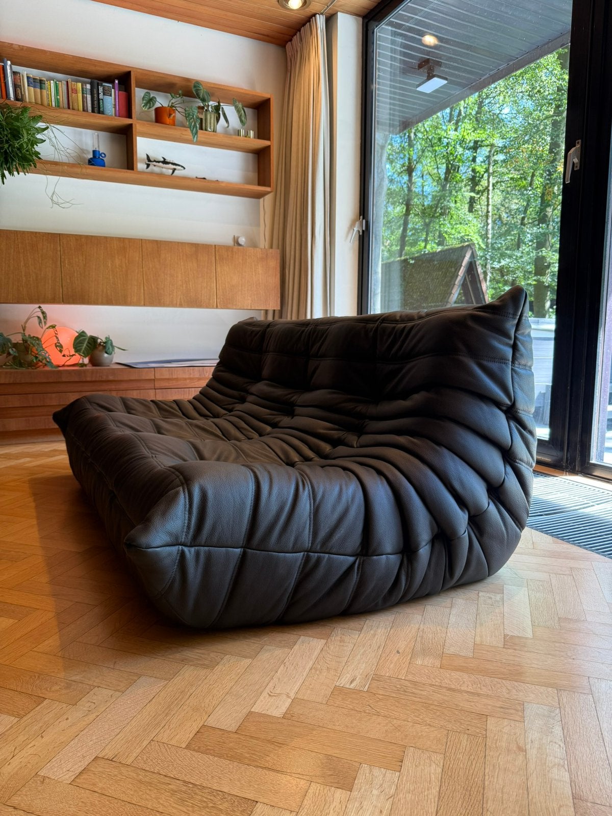 Ligne roset togo zwart leder nieuwstaat, Ophalen