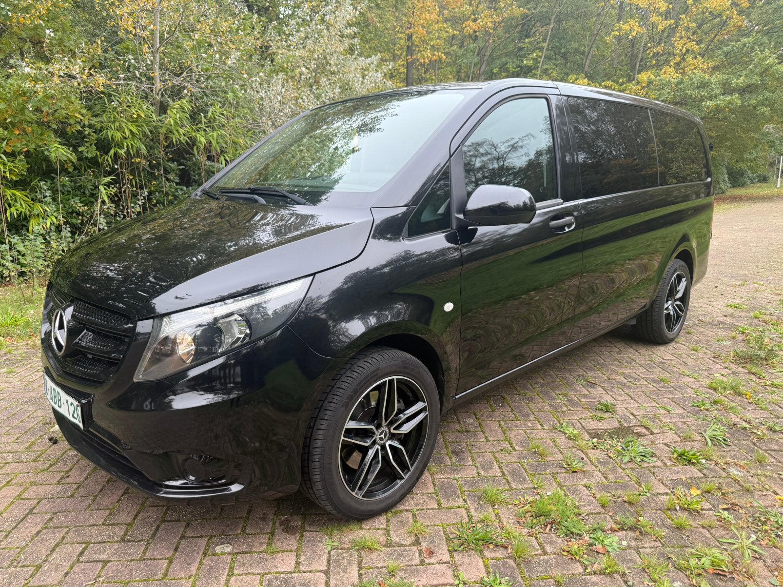 Mercedes Vito Tourer Automaat 9 zitplaatsen 2019 106.000 km, Auto's, Automaat, Euro 6, Zwart, Diesel