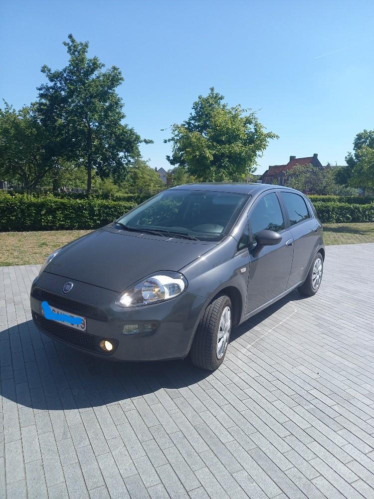 PUNTO EVO MULTIEJET, Autos, Fiat, Achat, 1668 kg, Boîte manuelle, Entretenue par le concessionnaire