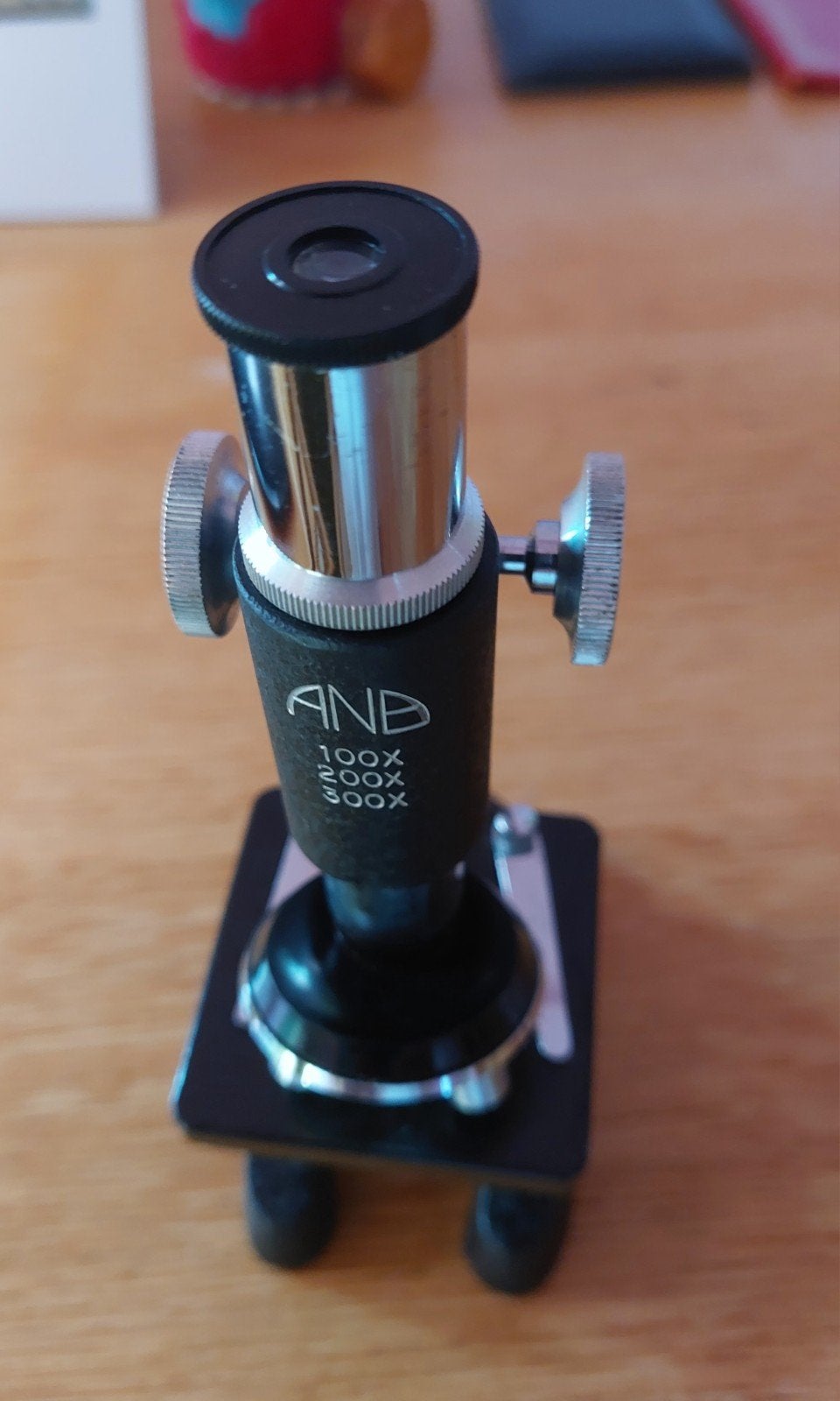 Microscope vintage datant des annees 60., TV, Hi-fi & Vidéo, Matériel d'optique | Microscopes, Enlèvement