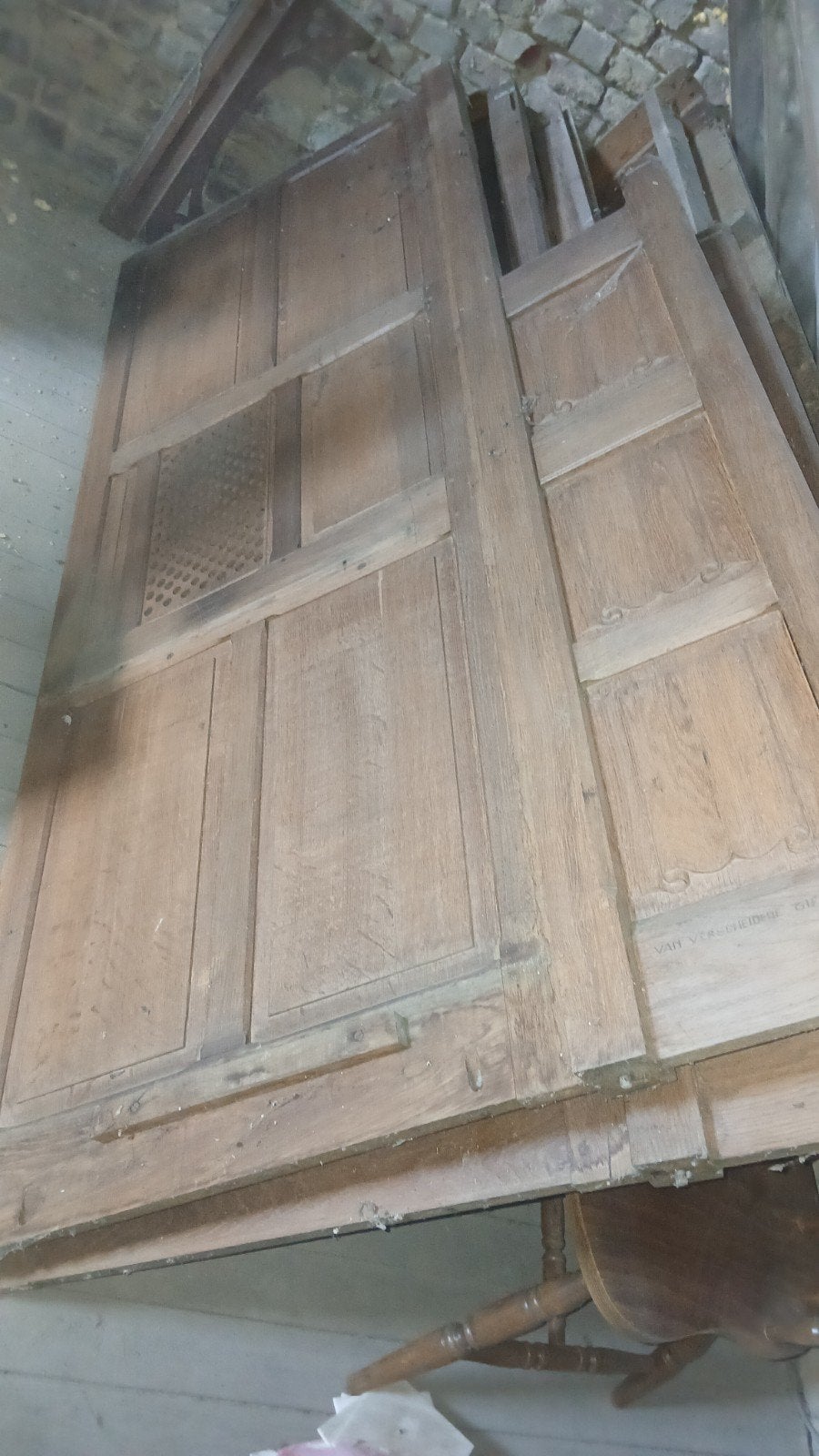 Biegtstoel panelen, Enlèvement
