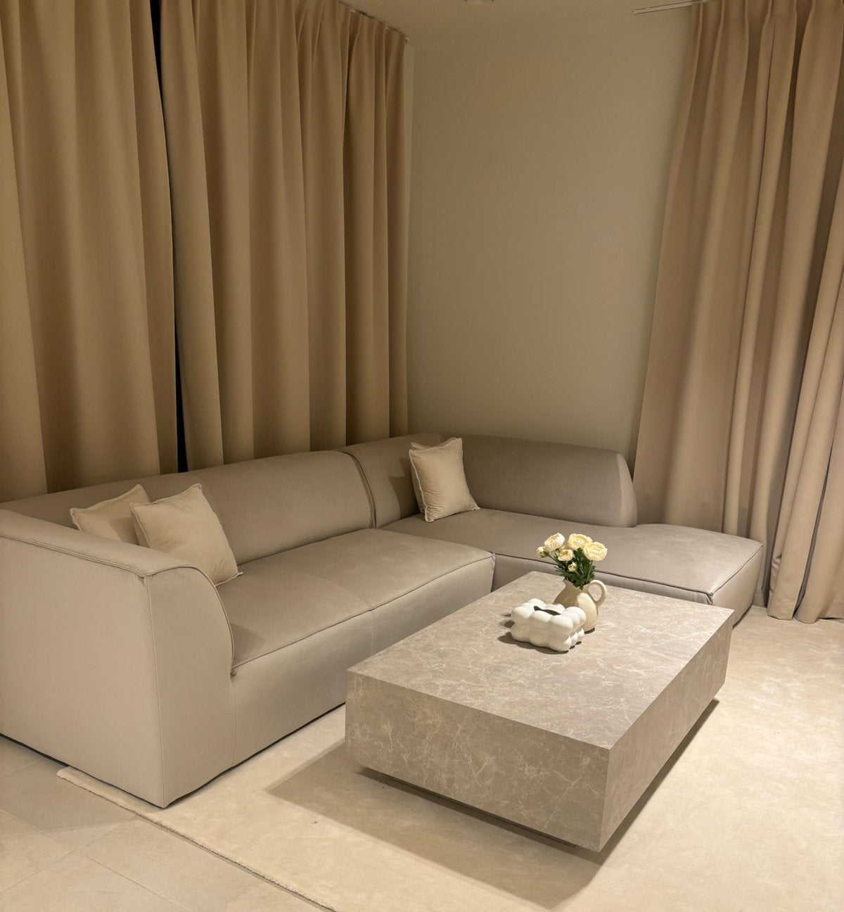 Beige hoekbank - Windsor & Co, Huis en Inrichting, Ophalen, Zo goed als nieuw