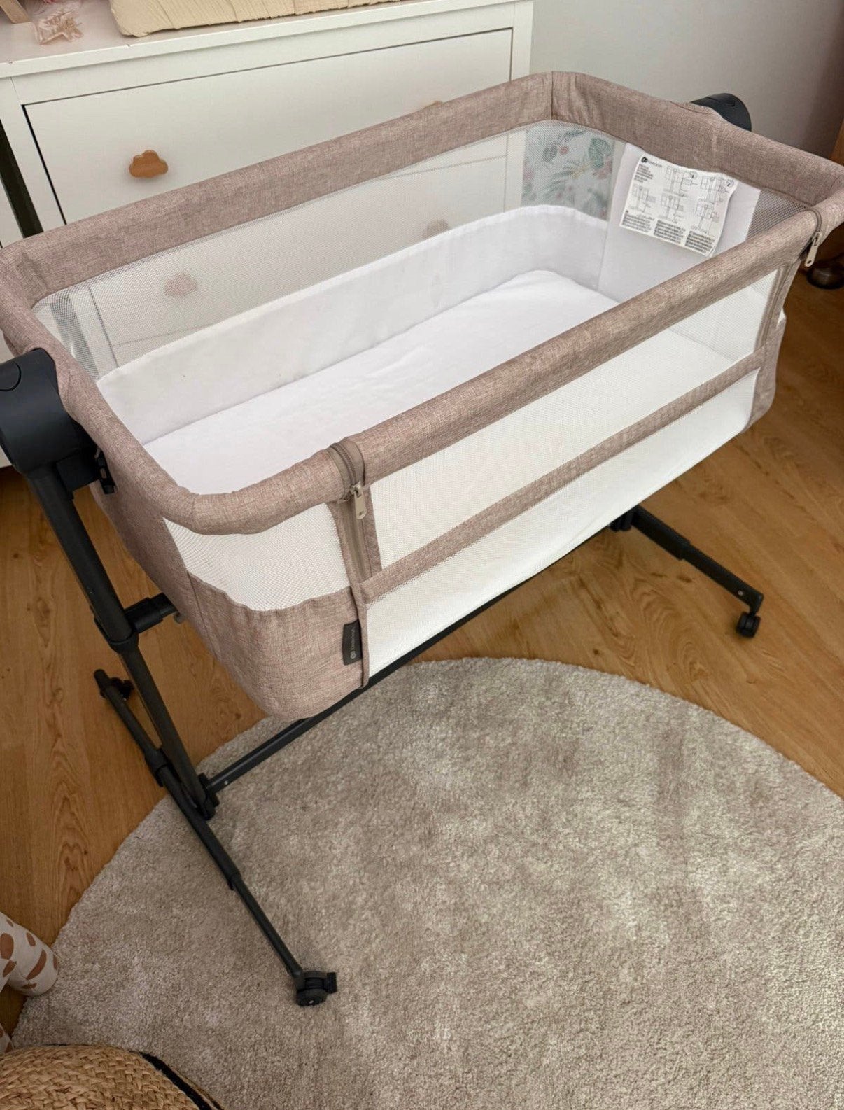 Co-sleeper / Babywieg – verstelbaar & verrijdbaar, Ophalen, Zo goed als nieuw