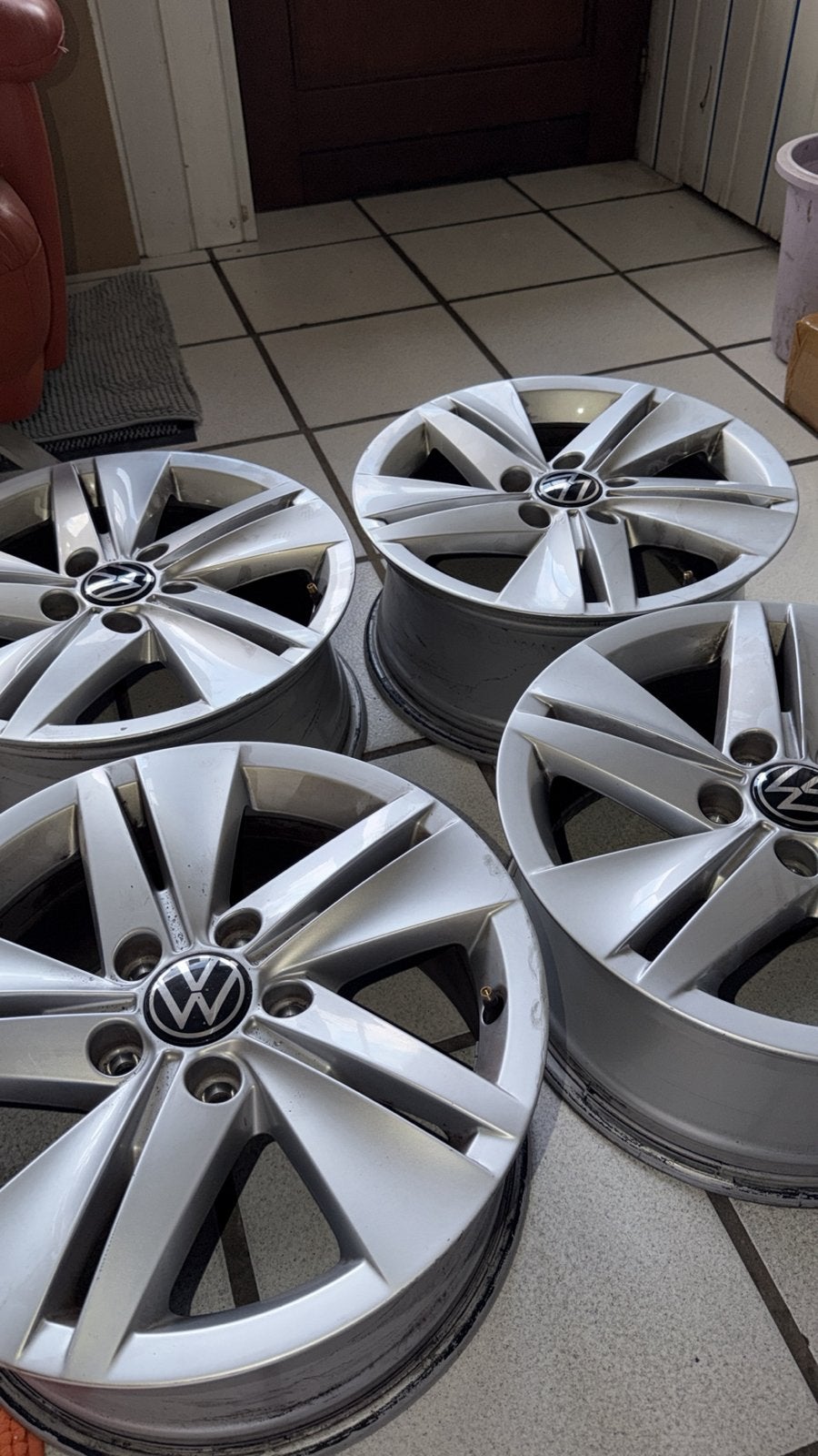 Jante VW (Golf 8) 16 pouces., Autos : Pièces & Accessoires, Enlèvement ou Envoi, 16 pouces
