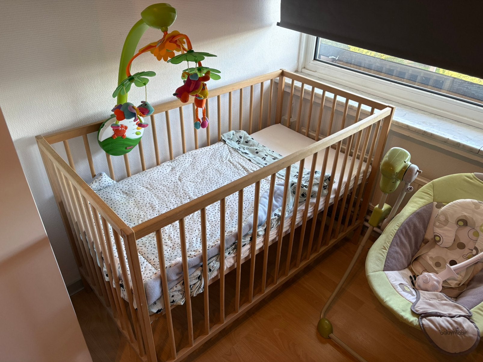 Lit enfants ikea + matelas, Enlèvement, Comme neuf