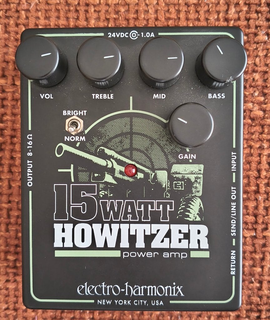 EHX 15WATT Howitzer pedalboard amp, Muziek en Instrumenten, Effecten, Ophalen of Verzenden, Zo goed als nieuw, Overige typen