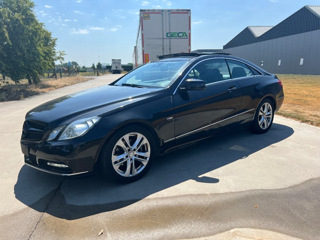Mercedes E Coupe voiture de reprise, Autos, Euro 5, Achat, Entreprise, https://public.car-pass.be/vhr/61dd2f5c-67a3-4975-a782-61f1da727fc1