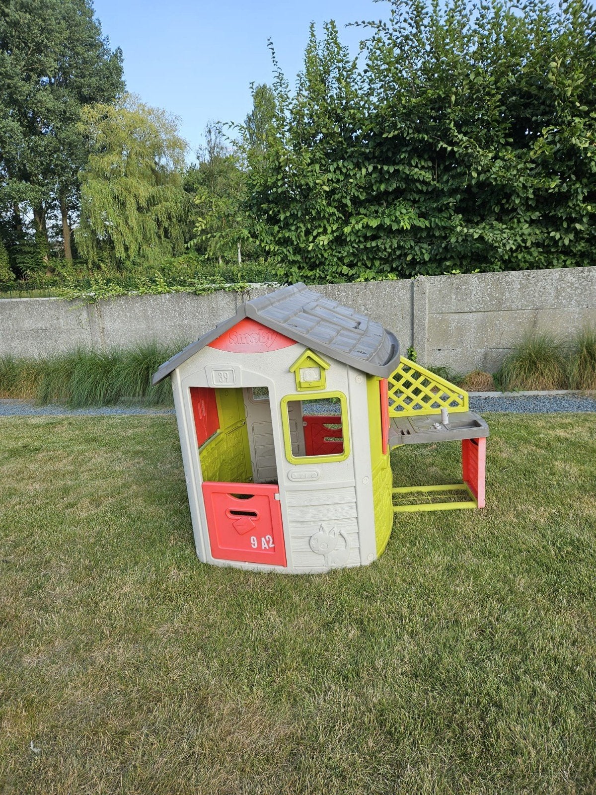 Smoby speelhuisje met buitenkeukentje + wip krokodil, Enlèvement