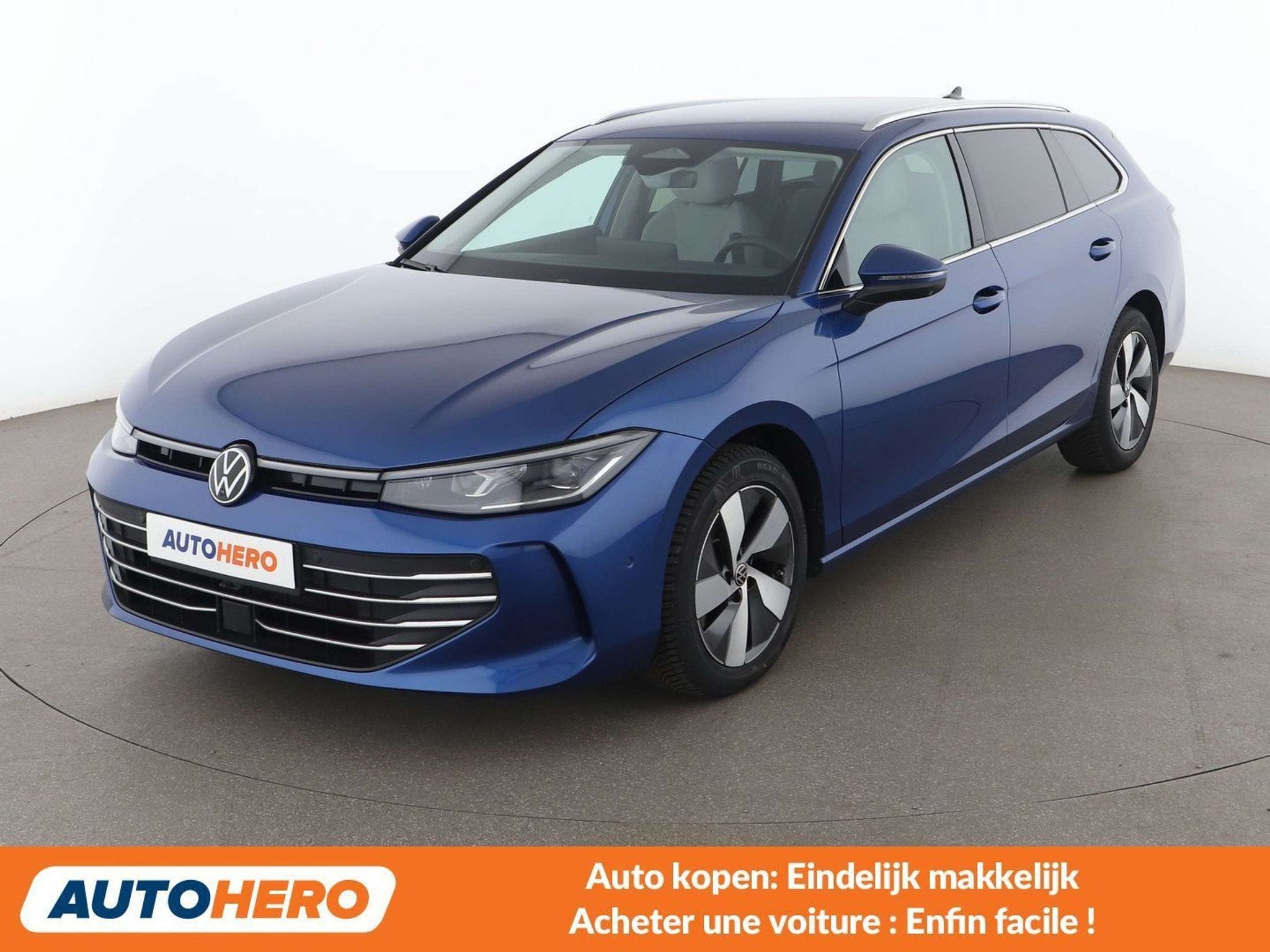 Volkswagen Passat 1.5 eTSI Business (automatique), Autos, Achat, Autres carburants, Alcantara, 5 portes