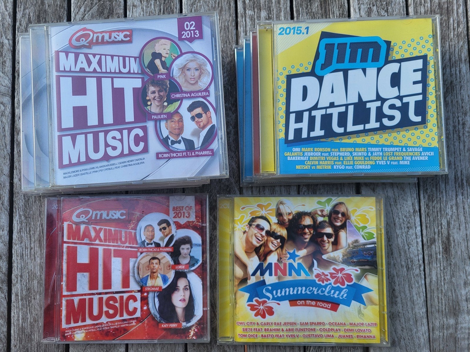 Verzamel CD's (5 euro per stuk)


Verzending mogelijk op kos, Cd's en Dvd's, Ophalen