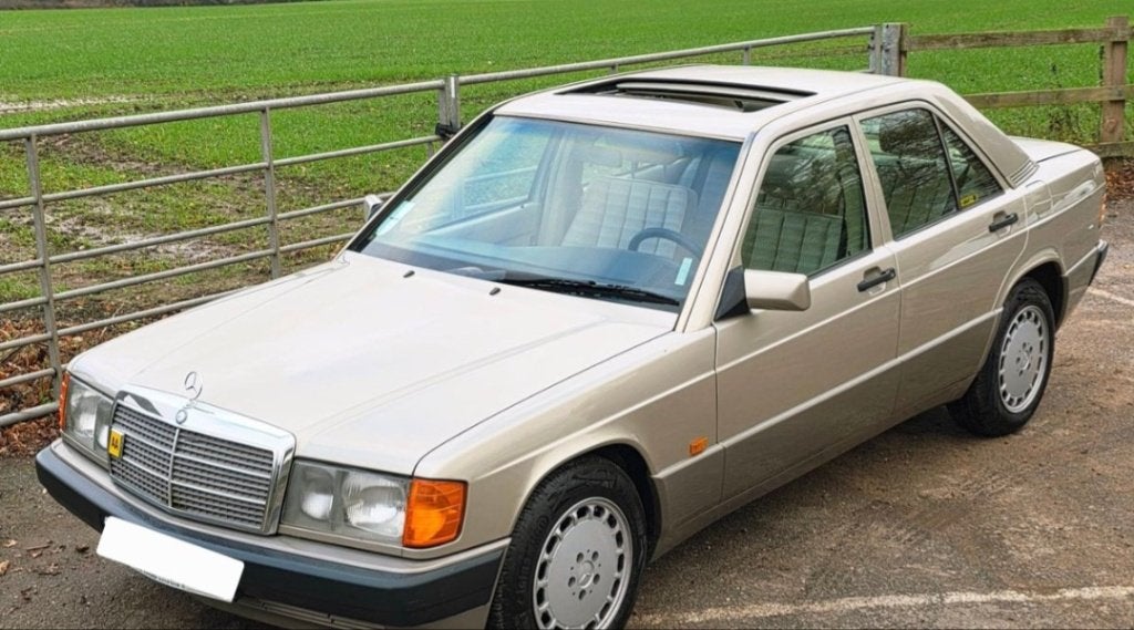 MERCEDES 190 2.0 ESSENCE BENZINE W201, foto 1