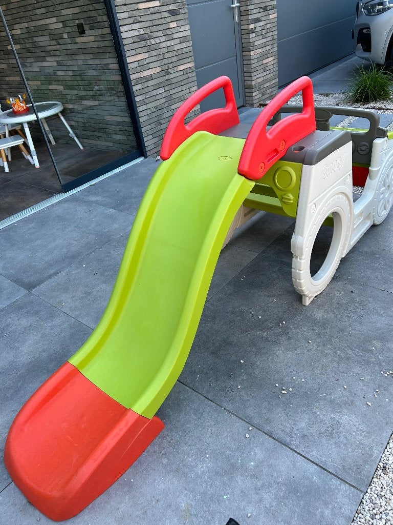 Glijbaan + auto Smoby, Kinderen en Baby's, Speelgoed | Buiten | Speeltoestellen, Ophalen, Gebruikt, Glijbaan