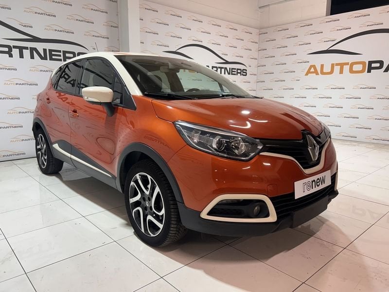 Renault Captur Energy TCe INTENS, Auto's, Voorwielaandrijving, Stof, Gebruikt, 120 pk