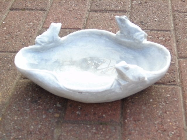 stenen vogelbad wandbeeld met kikkers, Tuin en Terras, Tuinwanddecoratie, Nieuw, Ophalen of Verzenden