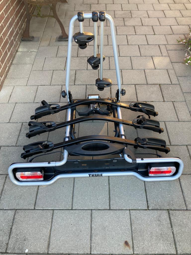 Porte vélos Thule, Autos : Divers, Porte-vélos, Support d'attelage, 3 vélos ou plus, Comme neuf, Enlèvement