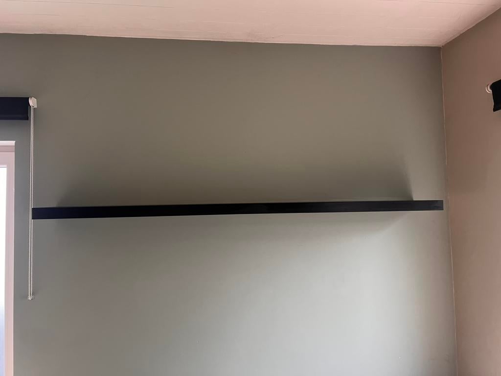 Set van 3 stevige wandplanken van IKEA (LACK), Huis en Inrichting, Woonaccessoires | Wandplanken en Boekenplanken, Zo goed als nieuw
